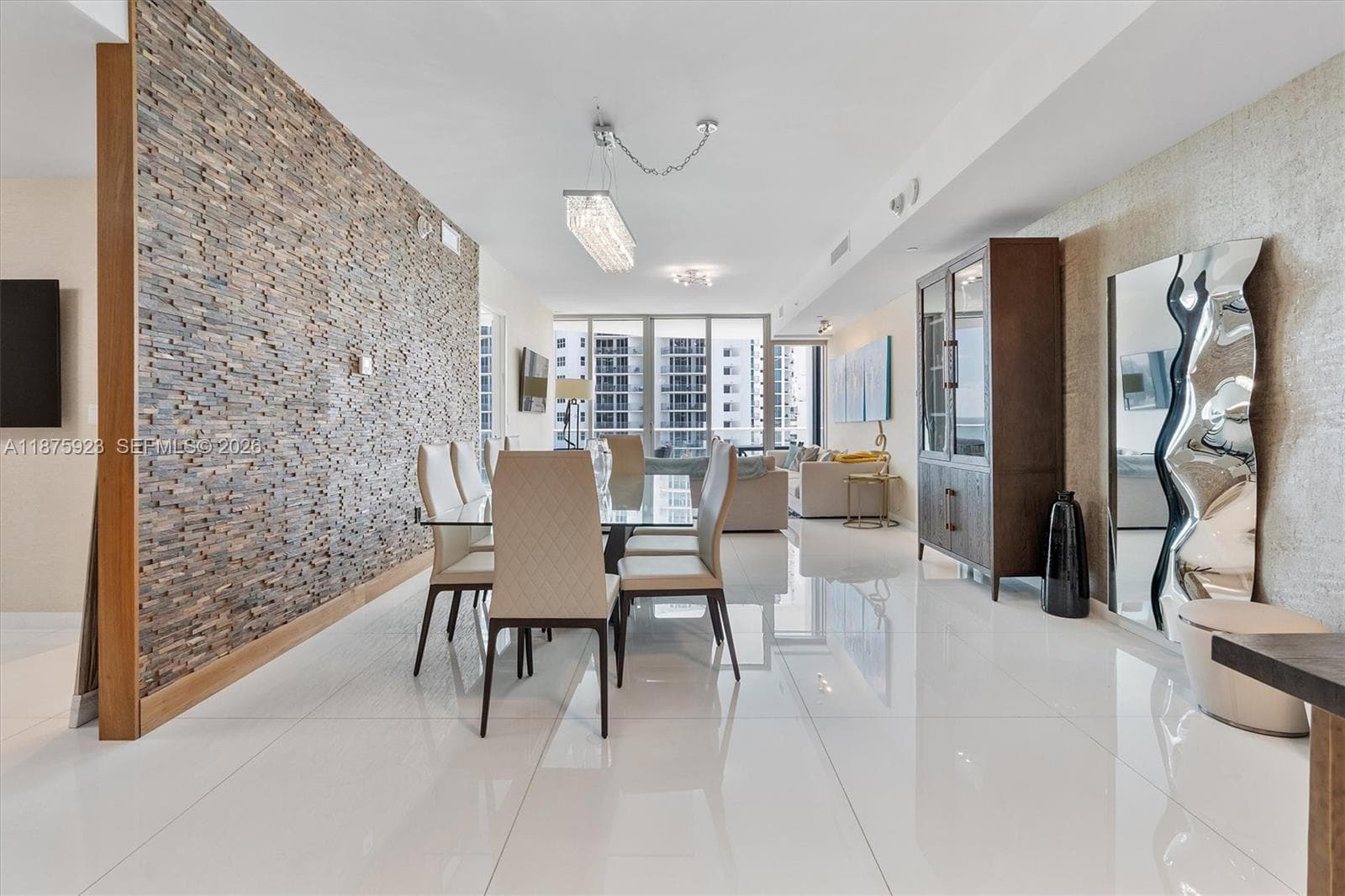17475 Collins Ave # 503, Sunny Isles Beach, FL 33160 photo 3