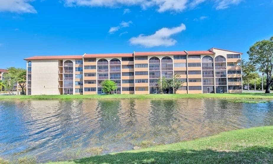 3905 N Nob Hill Road # 201, Sunrise, FL 33351 photo 2