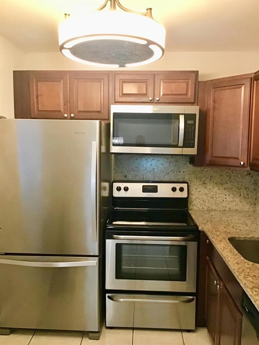135 Fanshaw D # 135, Boca Raton, FL 33434 photo 4