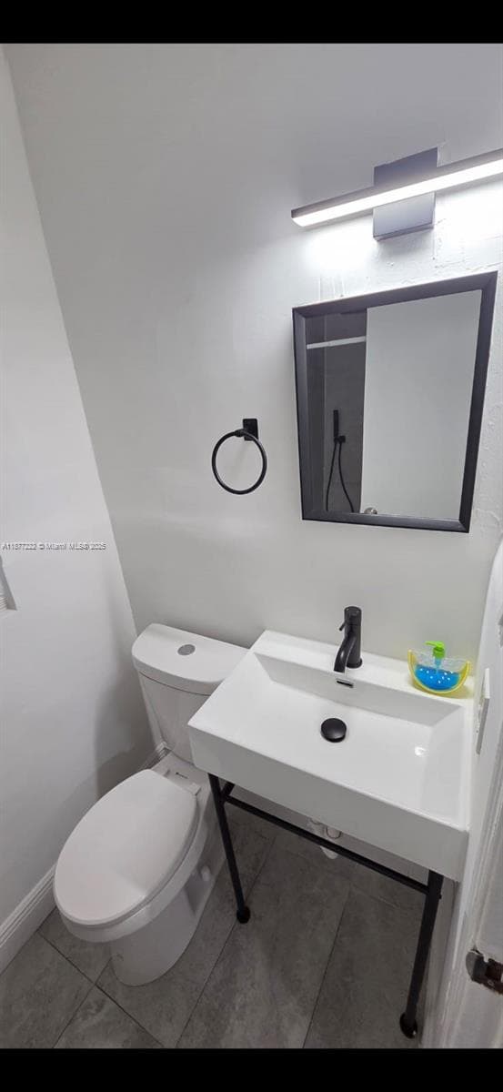 855 NW 3rd Ter # 6, Dania Beach, FL 33004
