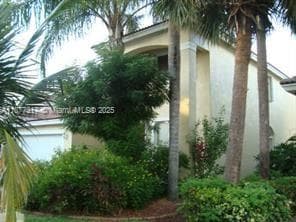 7733 NW 17th Ct, Pembroke Pines, FL 33024 photo 2