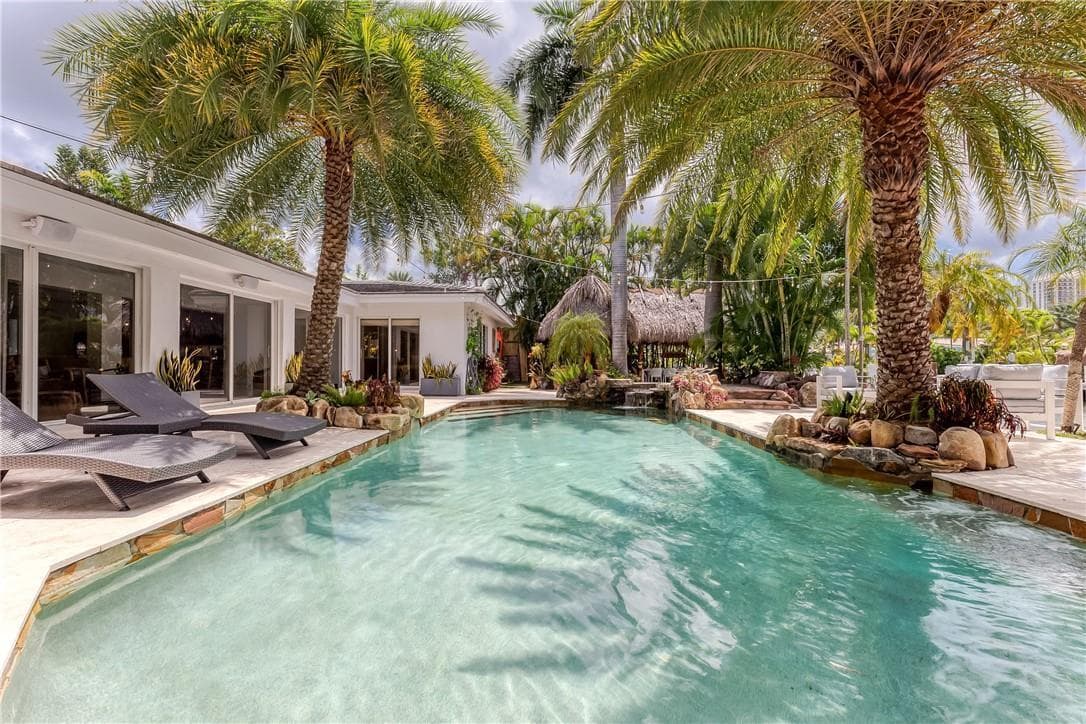 268 Imperial Lane, Lauderdale By The Sea, FL 33308 photo 2