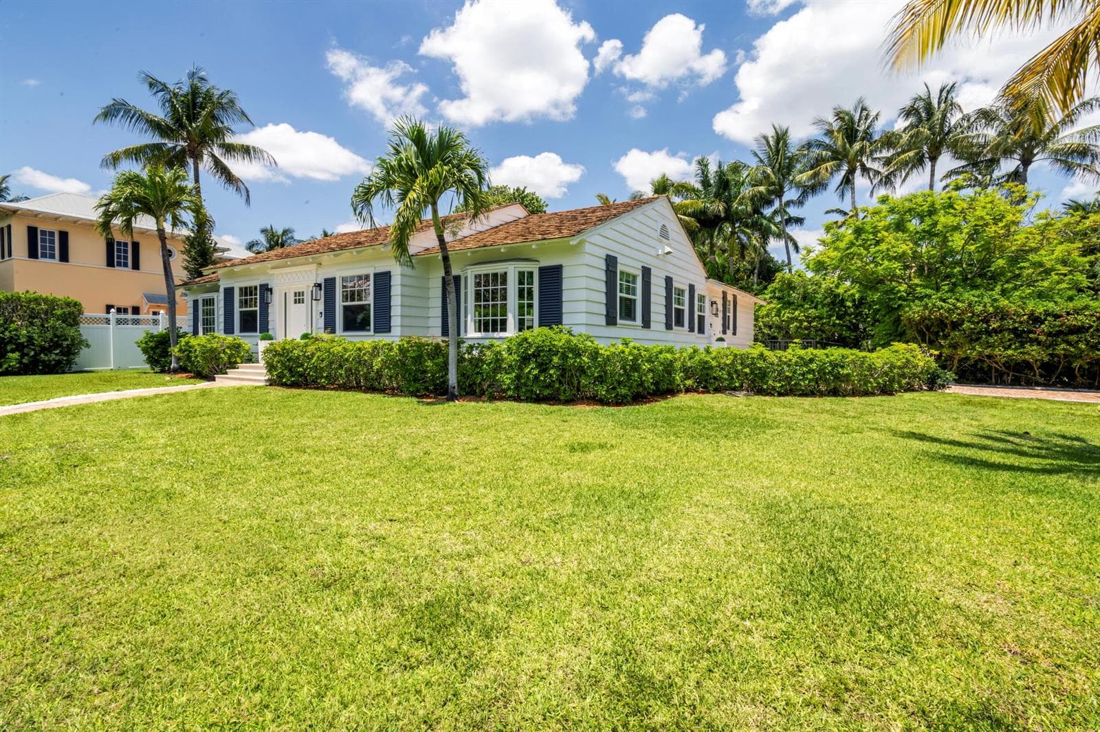 1017 Tamarind Road, Delray Beach, FL 33483 photo 5