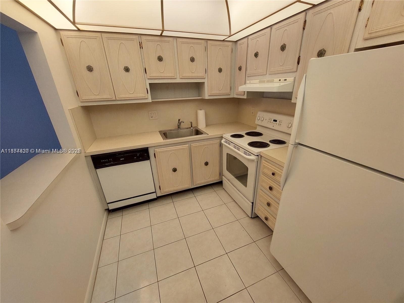 257 S Cypress Rd # 438, Pompano Beach, FL 33060 photo 2