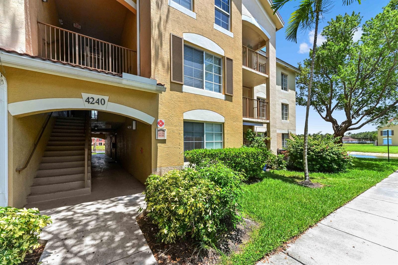 4240 San Marino Boulevard # 108, West Palm Beach, FL 33409 photo 2