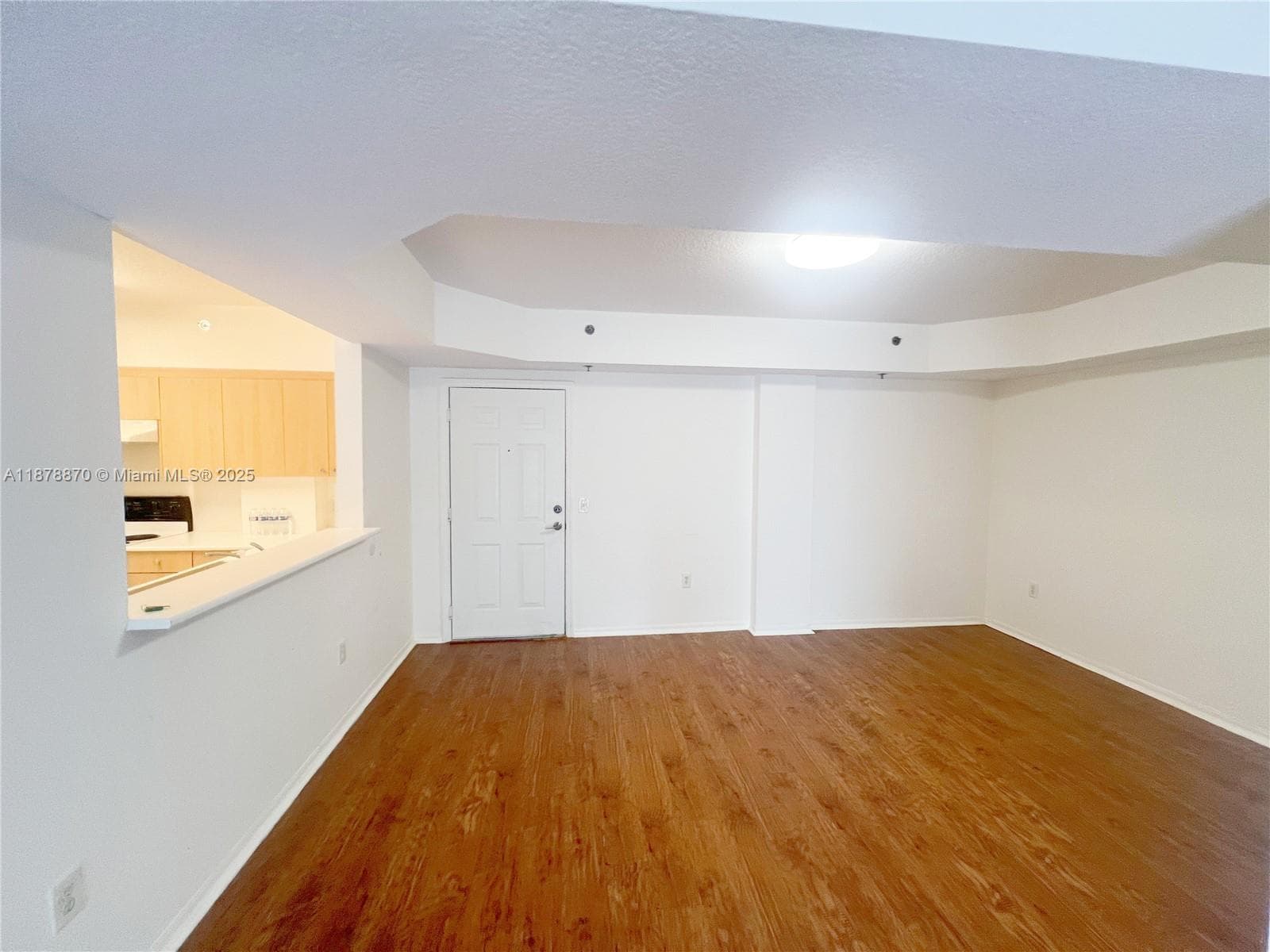9340 Fontainebleau Blvd # W206, Miami, FL 33172 photo 5