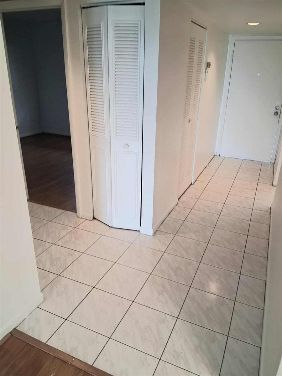 3301 NW 47th Terrace # 403, Lauderdale Lakes, FL 33319 photo 5
