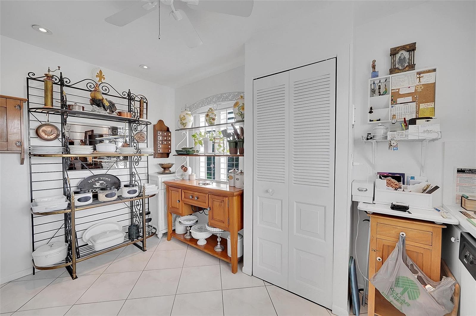 9481 Sunrise Lakes Boulevard # 310, Sunrise, FL 33322 photo 4