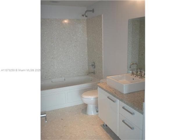 185 SW 7th St # 1909, Miami, FL 33130 photo 5