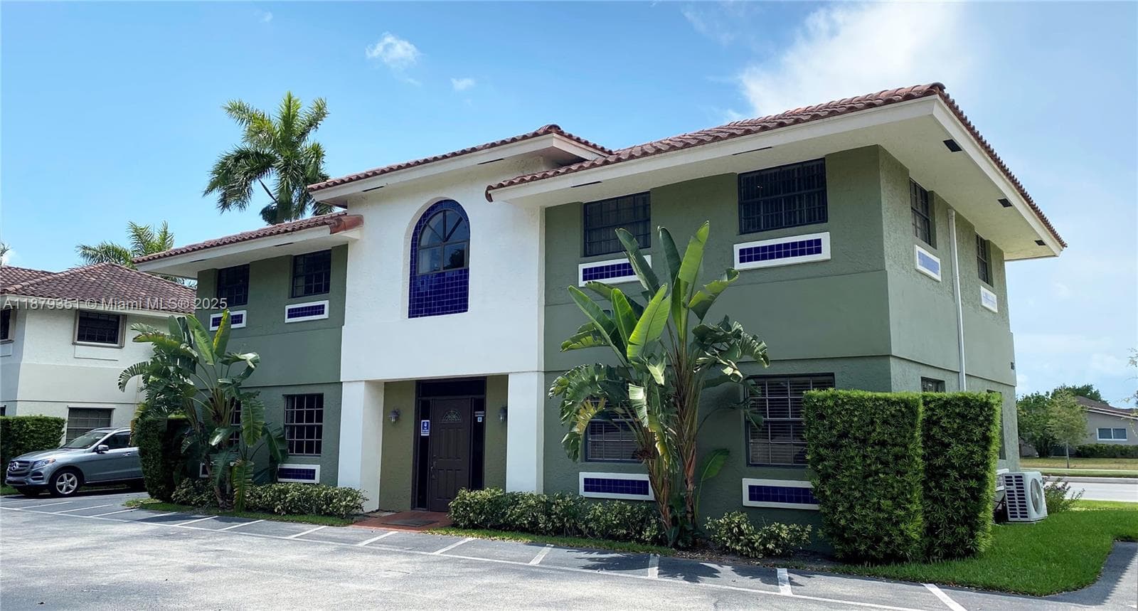 805 E Hillsboro Blvd # 102, Deerfield Beach, FL 33441