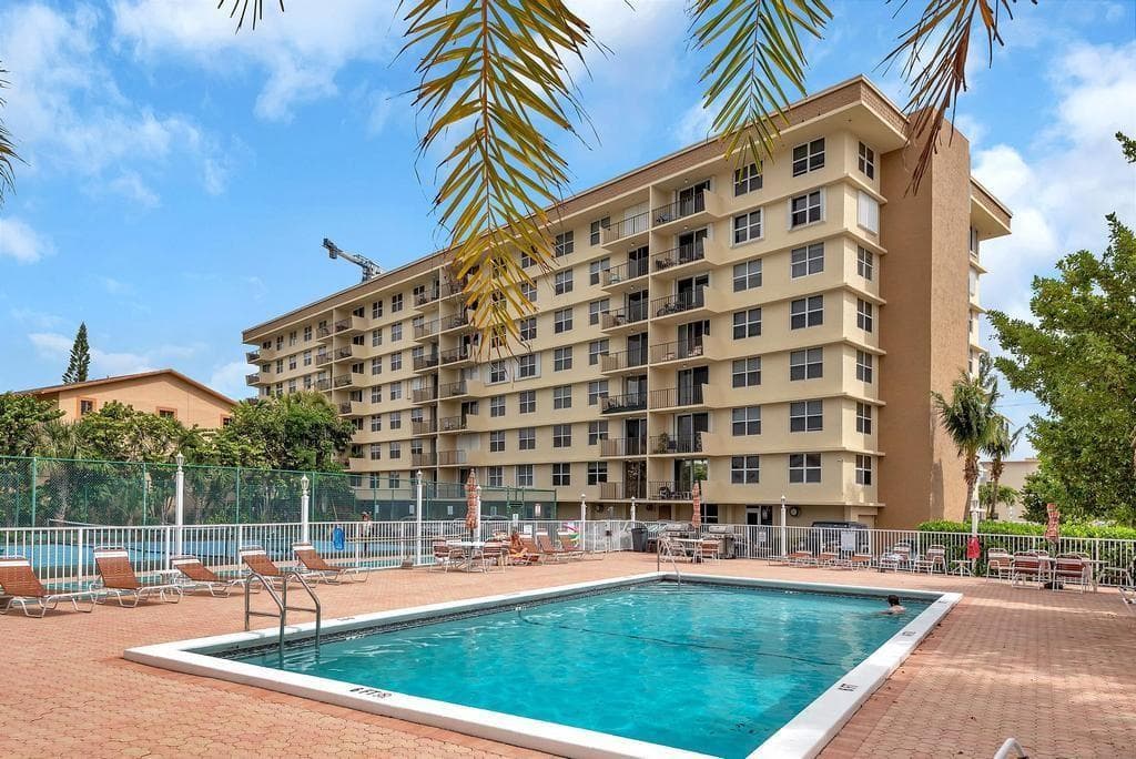 1009 N Ocean Boulevard N # 503, Pompano Beach, FL 33062 photo 2