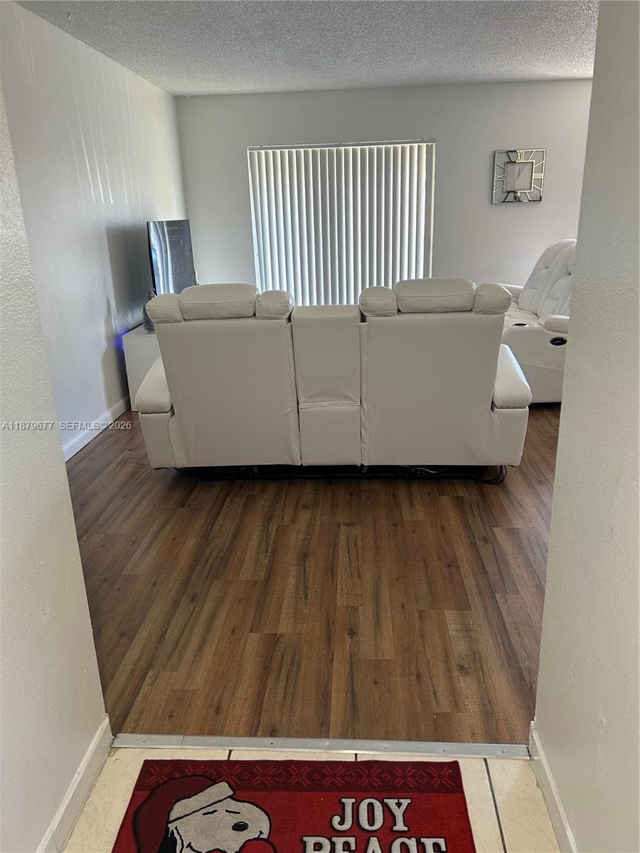 17901 NW 68th Ave # R209, Hialeah, FL 33015 photo 2