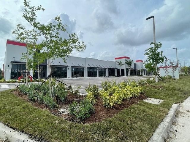 19184 NW 27 Ave, Miami Gardens, FL 33056 photo 2