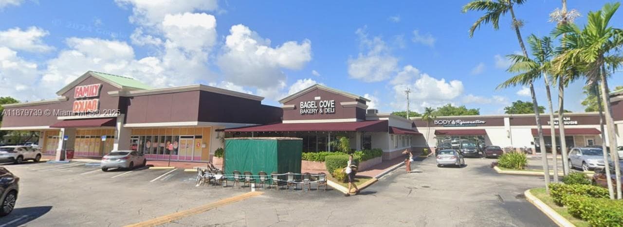 640-644 W Hallandale Beach Blvd, Hallandale Beach, FL 33009 photo 3