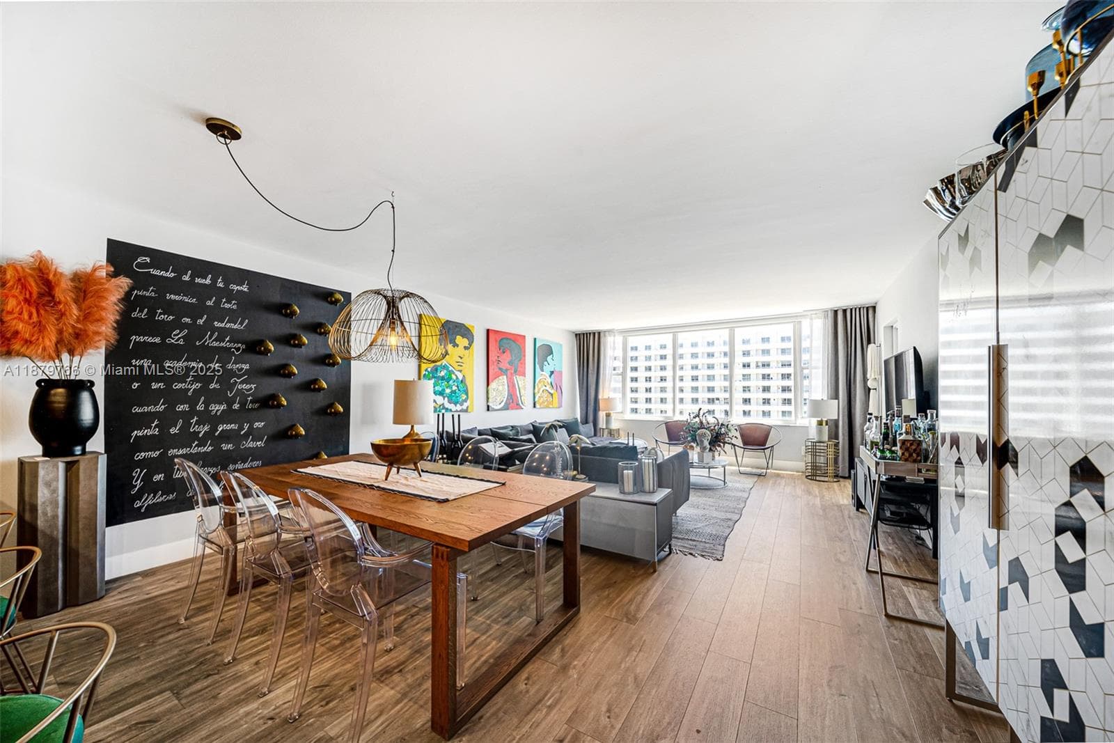 5600 Collins photo 5
