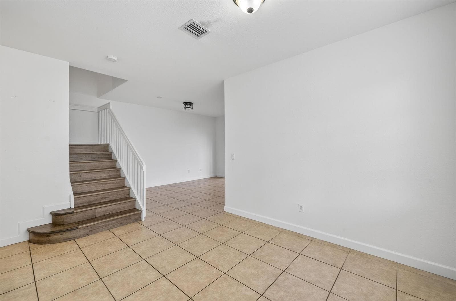7029 Ambrosia Lane # 606, Naples, FL 34119 photo 3