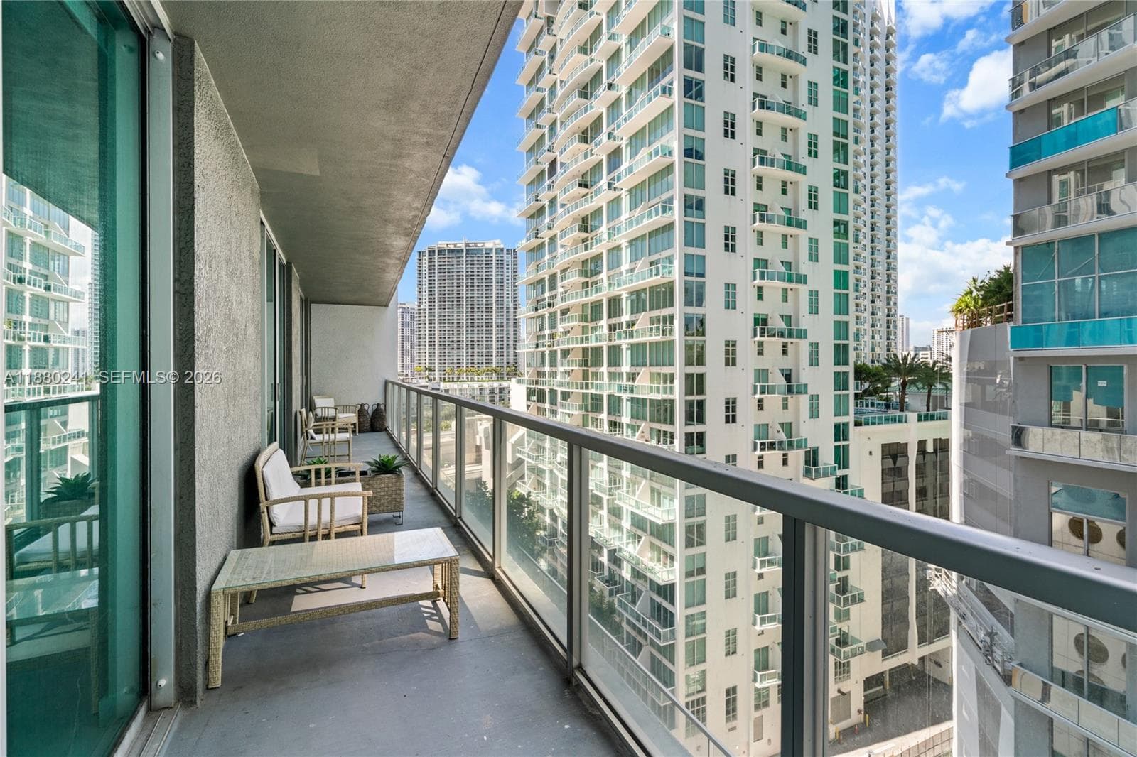 55 SE 6th St # 1203, Miami, FL 33131 photo 4