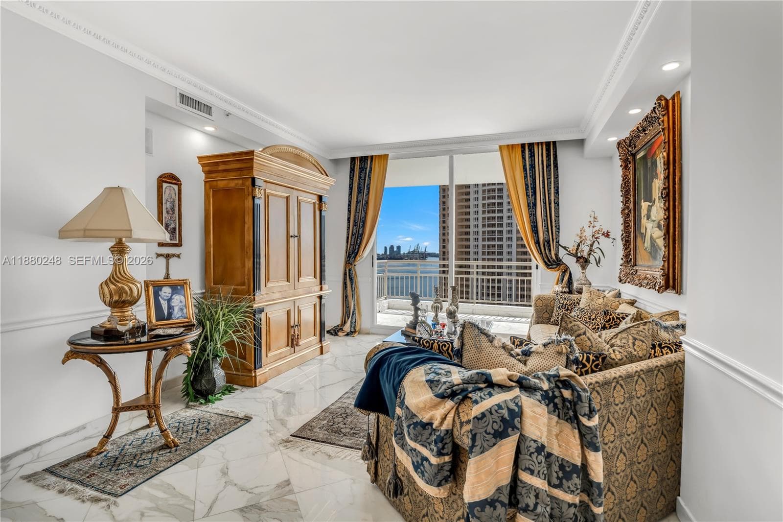 888 Brickell Key Dr # 1807, Miami, FL 33131 photo 3