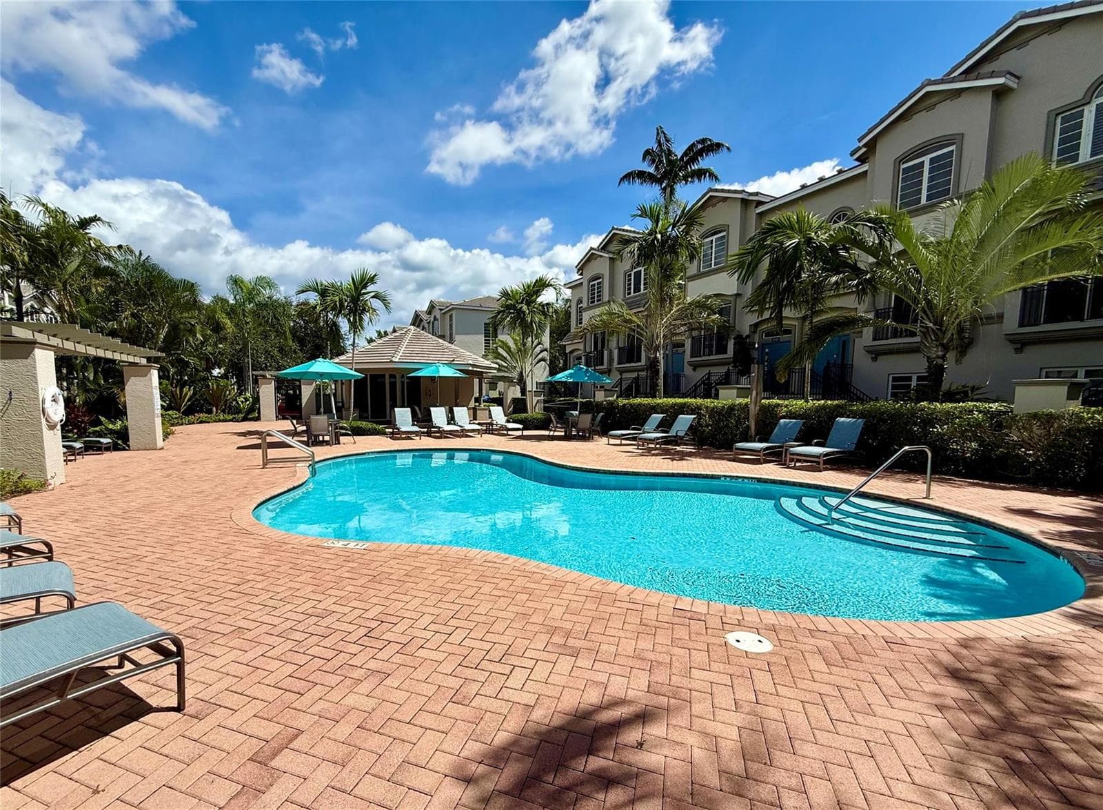 1951 Coral Heights Boulevard # 402, Oakland Park, FL 33308 photo 2