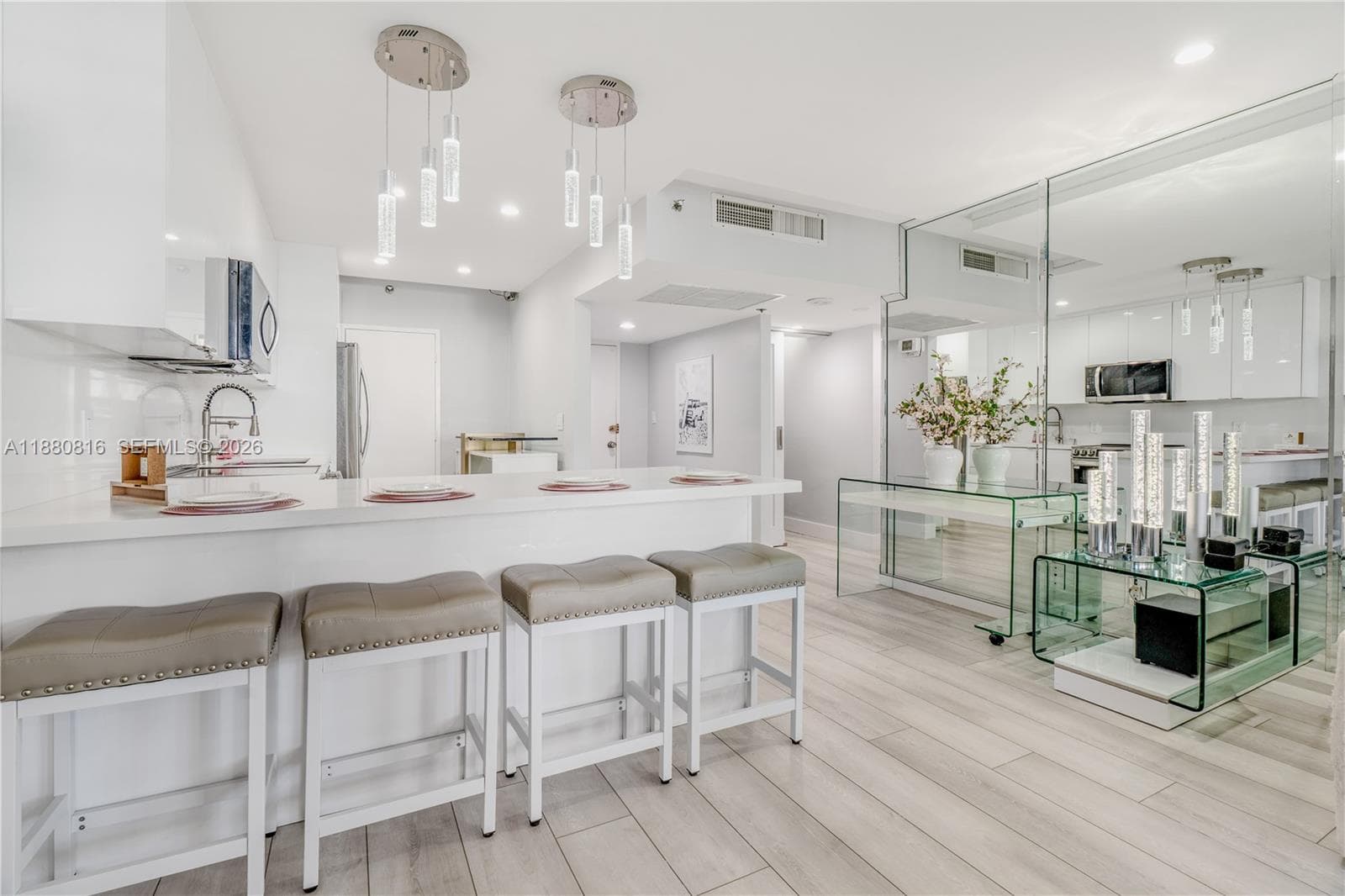 100 Lincoln Rd # 323, Miami Beach, FL 33139 photo 5