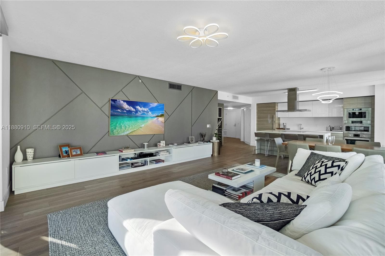 300 Sunny Isles Blvd # 4-1802, Sunny Isles Beach, FL 33160 photo 4