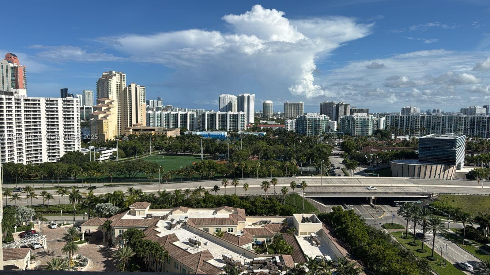 19501 S W country Club dr # 1706, Aventura, FL 33180 photo 2