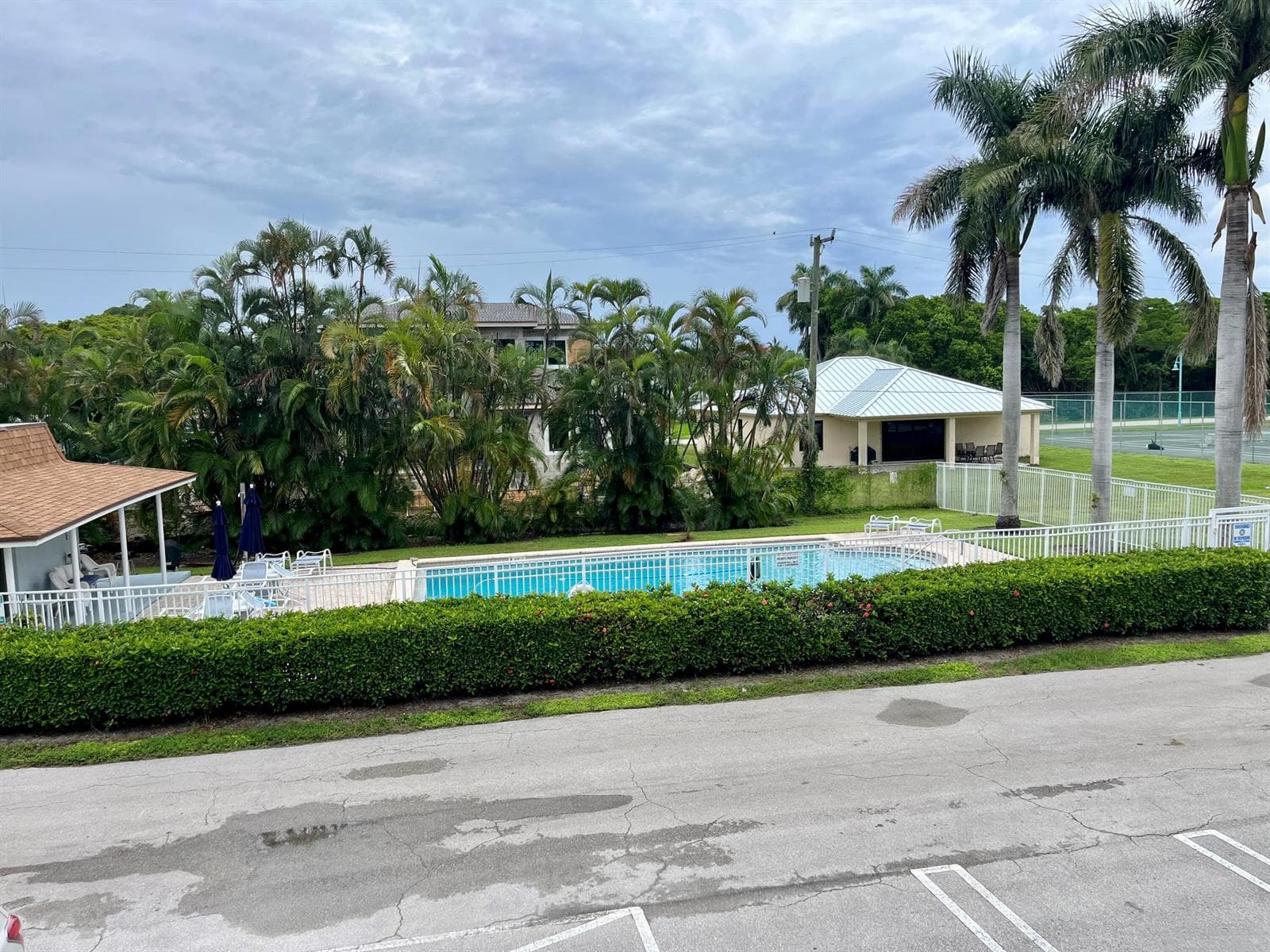658 NE 6th Court # L, Boynton Beach, FL 33435 photo 3