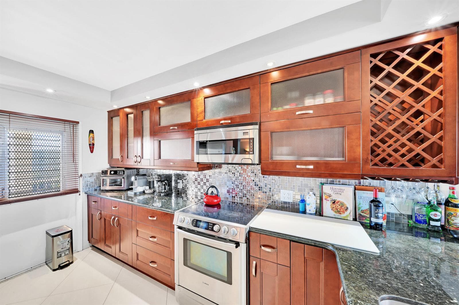 2940 N Course Drive # 811, Pompano Beach, FL 33069 photo 4