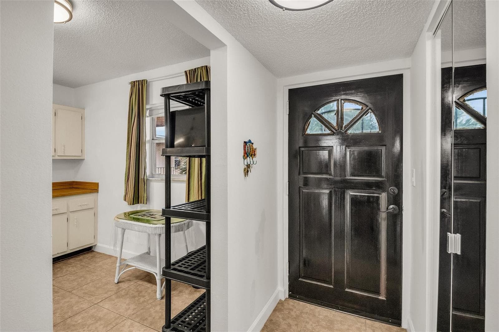 2840 Somerset Drive # 403, Lauderdale Lakes, FL 33311 photo 2