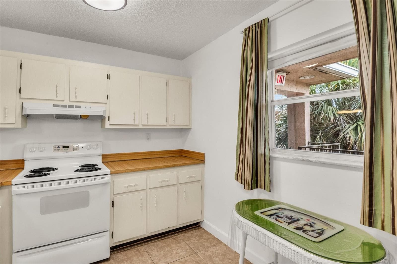 2840 Somerset Drive # 403, Lauderdale Lakes, FL 33311 photo 5