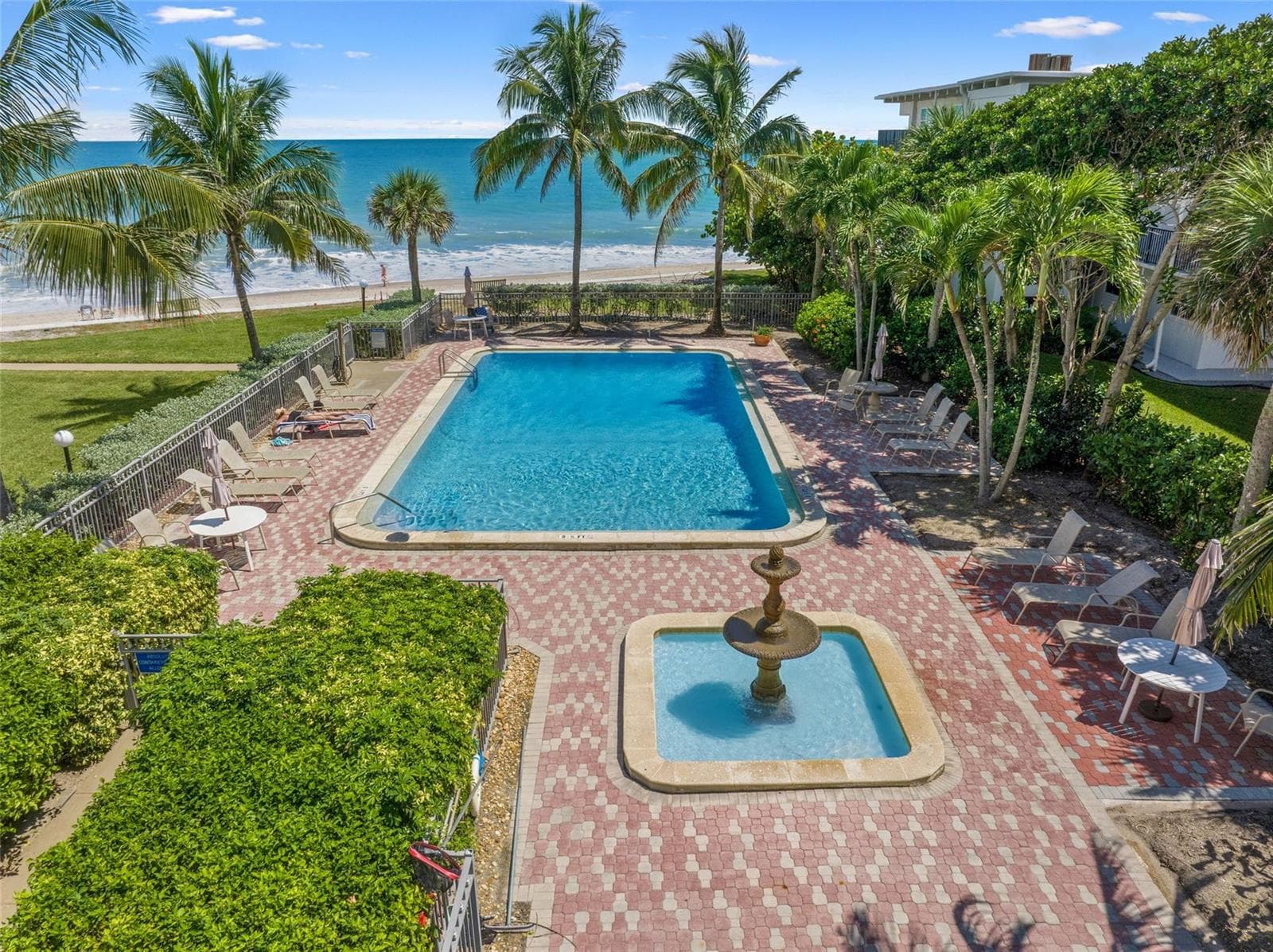 4450 Highway A1a # 102, Vero Beach, FL 32963 photo 4