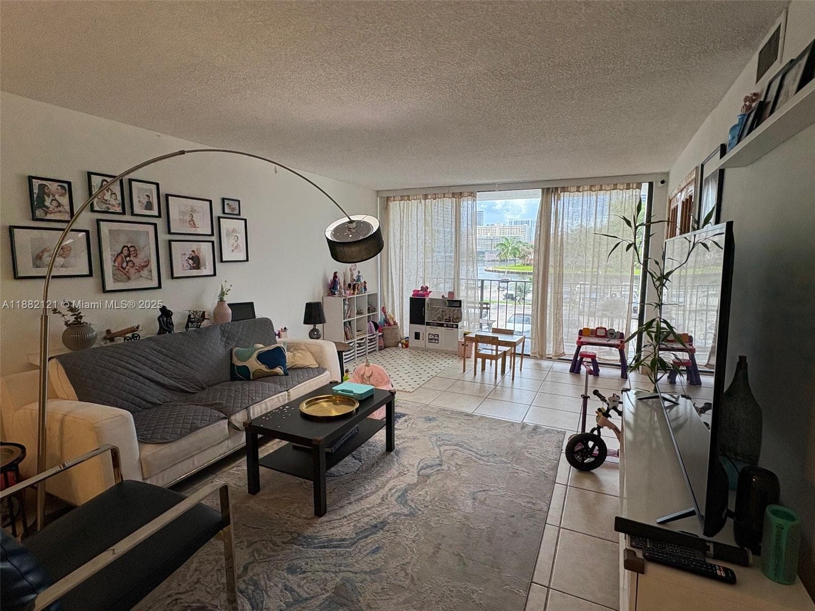 200 Leslie Dr # 228, Hallandale Beach, FL 33009 photo 2