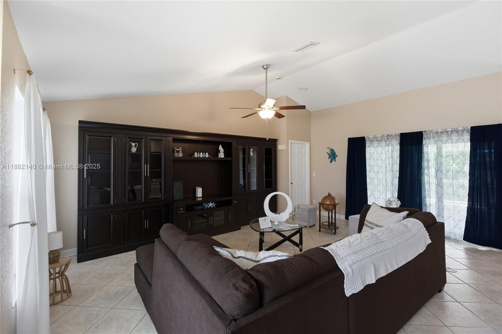 112 SW 34th LN, Cape Coral, FL 33914 photo 5
