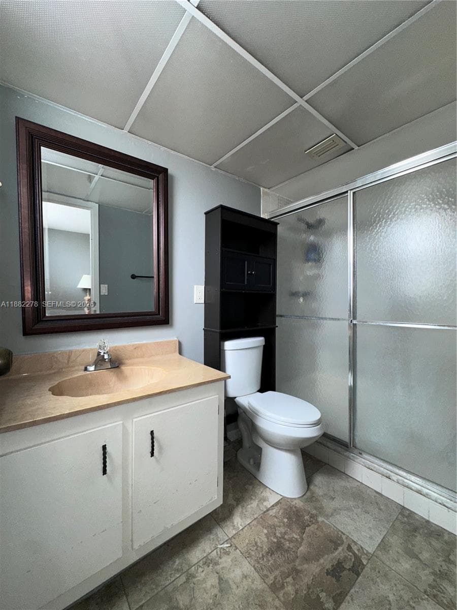2800 Somerset Dr # 403J, Lauderdale Lakes, FL 33311 photo 4