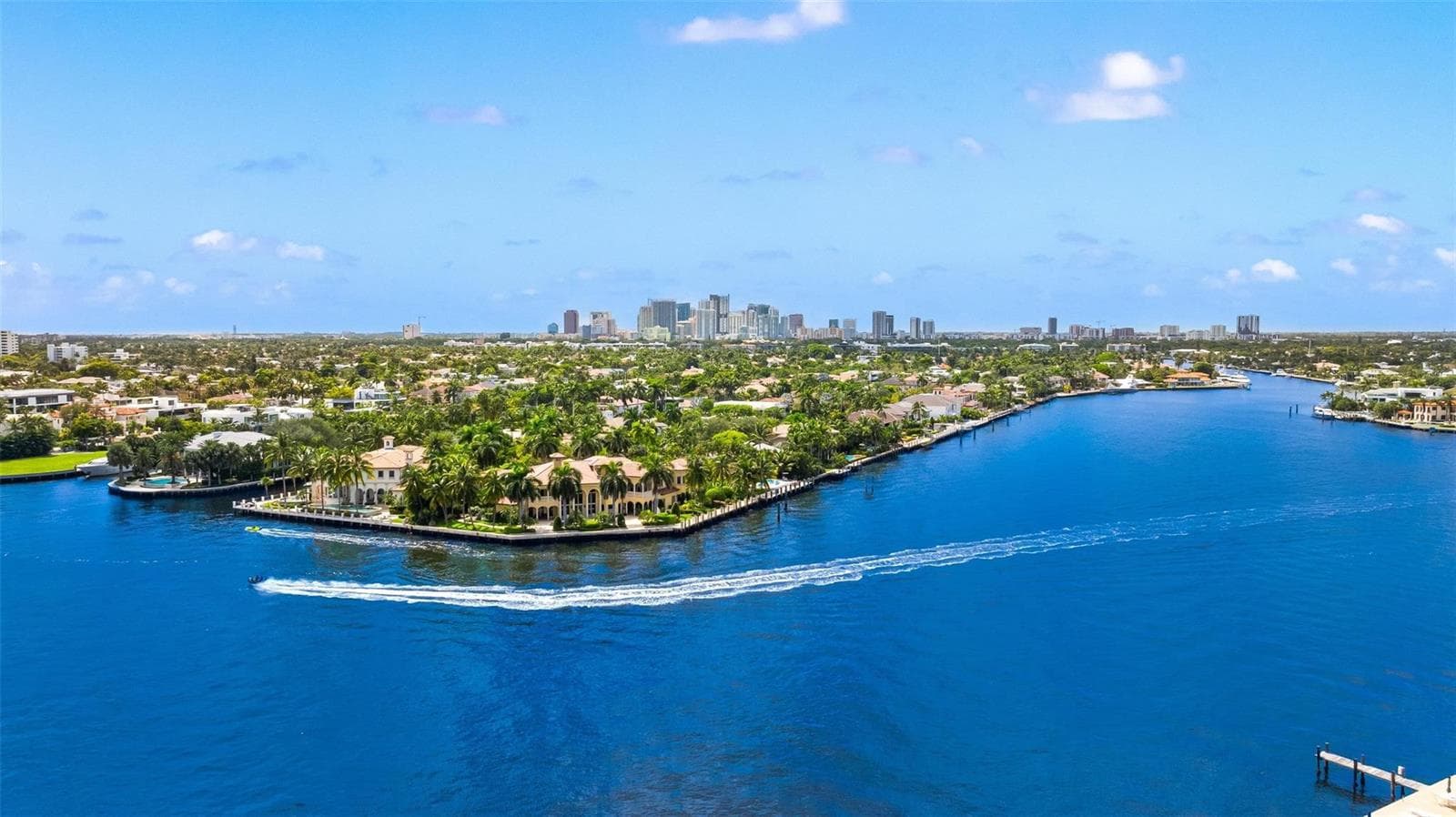 2701 Aqua Vista Boulevard, Fort Lauderdale, FL 33301 photo 2
