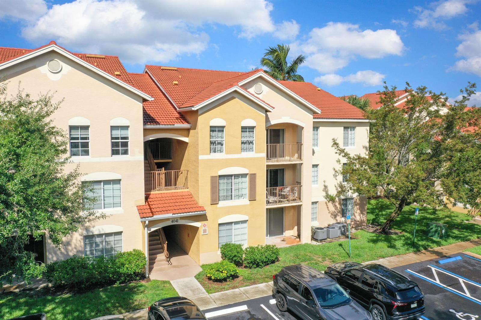 4041 San Marino Boulevard # 307, West Palm Beach, FL 33409 photo 2