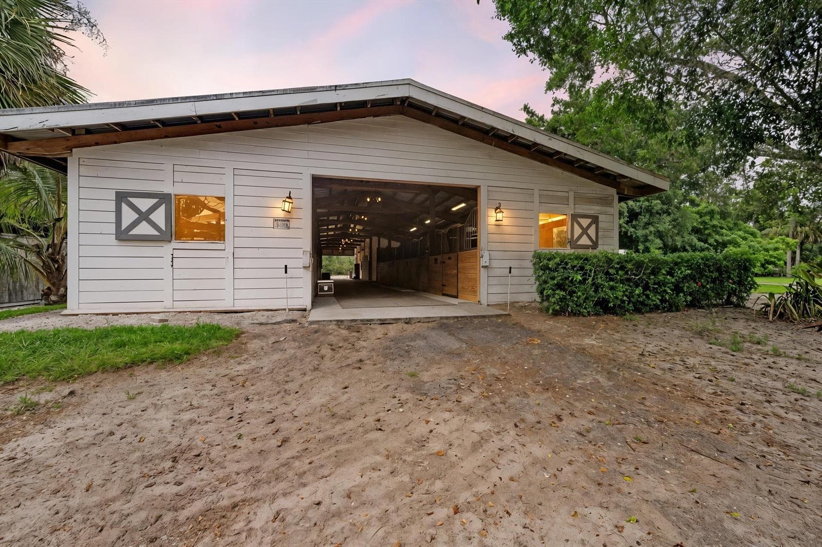 2915 Doe Trail, FL 33470 photo 4