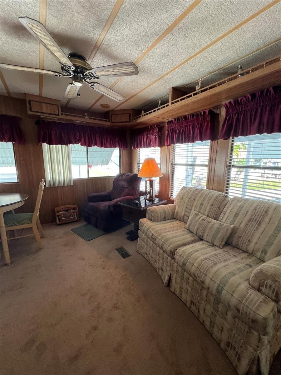 6494 SE 54th Lane, Okeechobee, FL 34974 photo 5