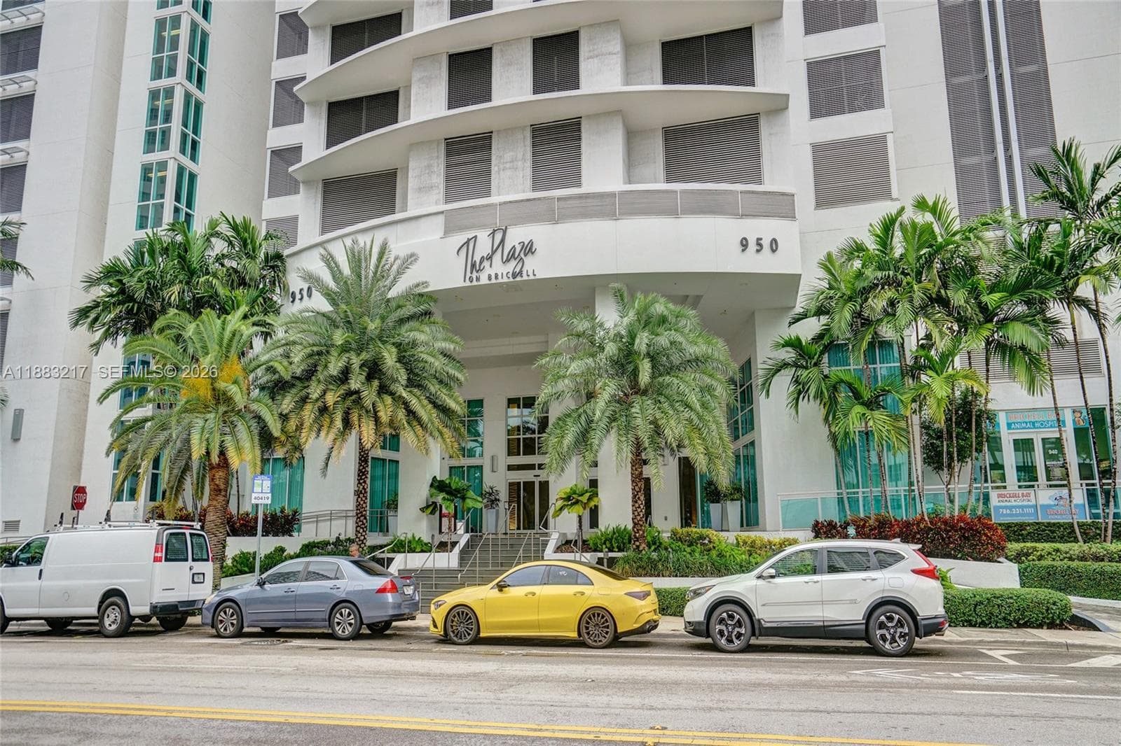 950 Brickell Bay Dr # 1704, Miami, FL 33131 photo 2