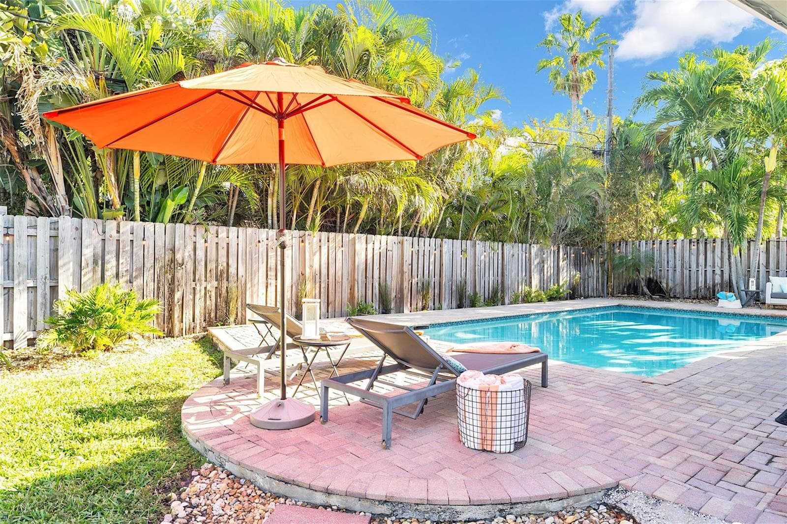 3221 Seaward Drive, Lauderdale By The Sea, FL 33062 photo 3
