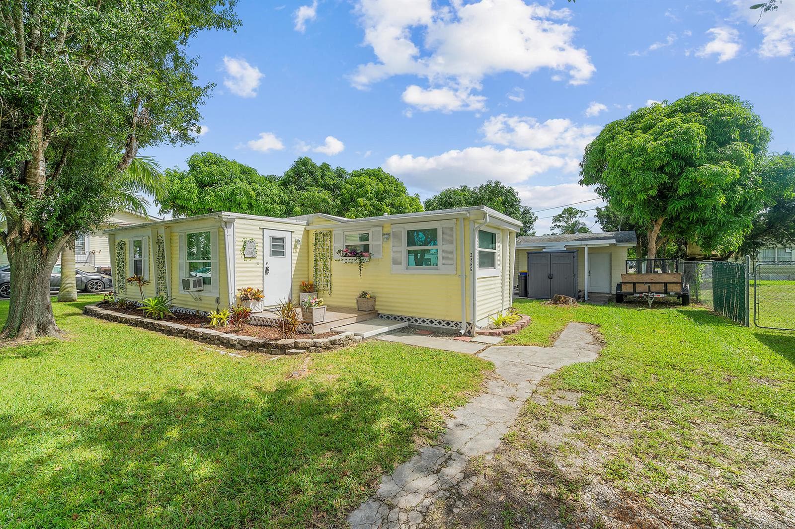 2886 SE La Palma Terrace, Stuart, FL 34997 photo 5