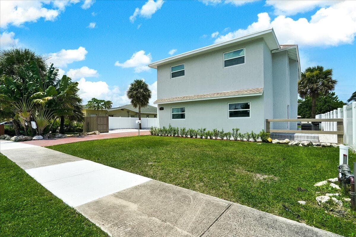 305 Cypress Drive E # 1,2,3,4,5, Lake Park, FL 33403 photo 3