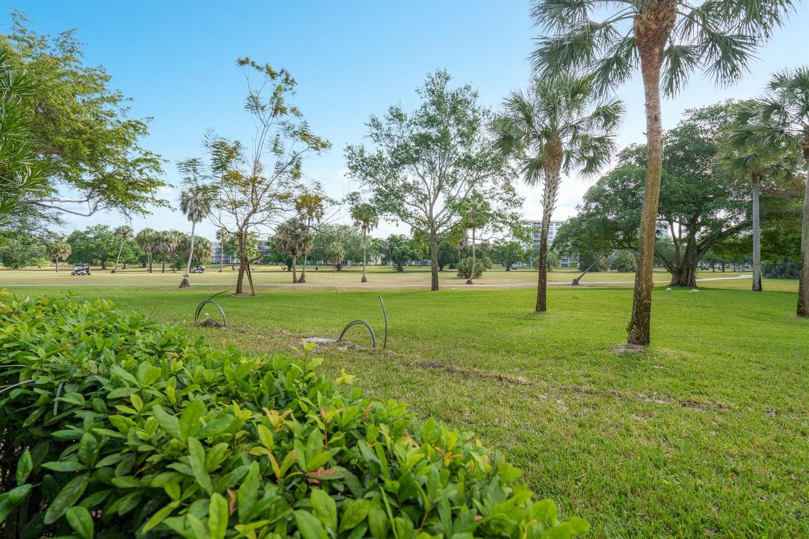 3800 Oaks Clubhouse Drive # 110, Pompano Beach, FL 33069 photo 5
