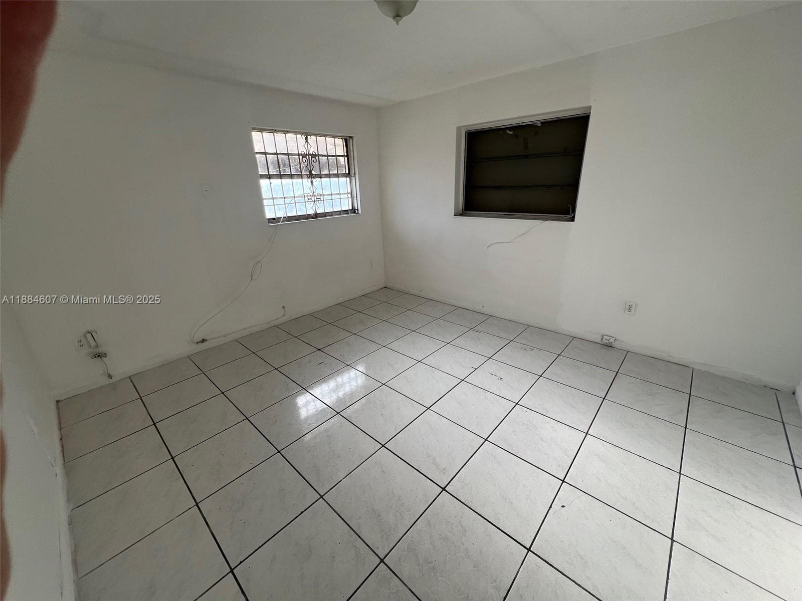 887 W 29th St # 1, Hialeah, FL 33012 photo 5