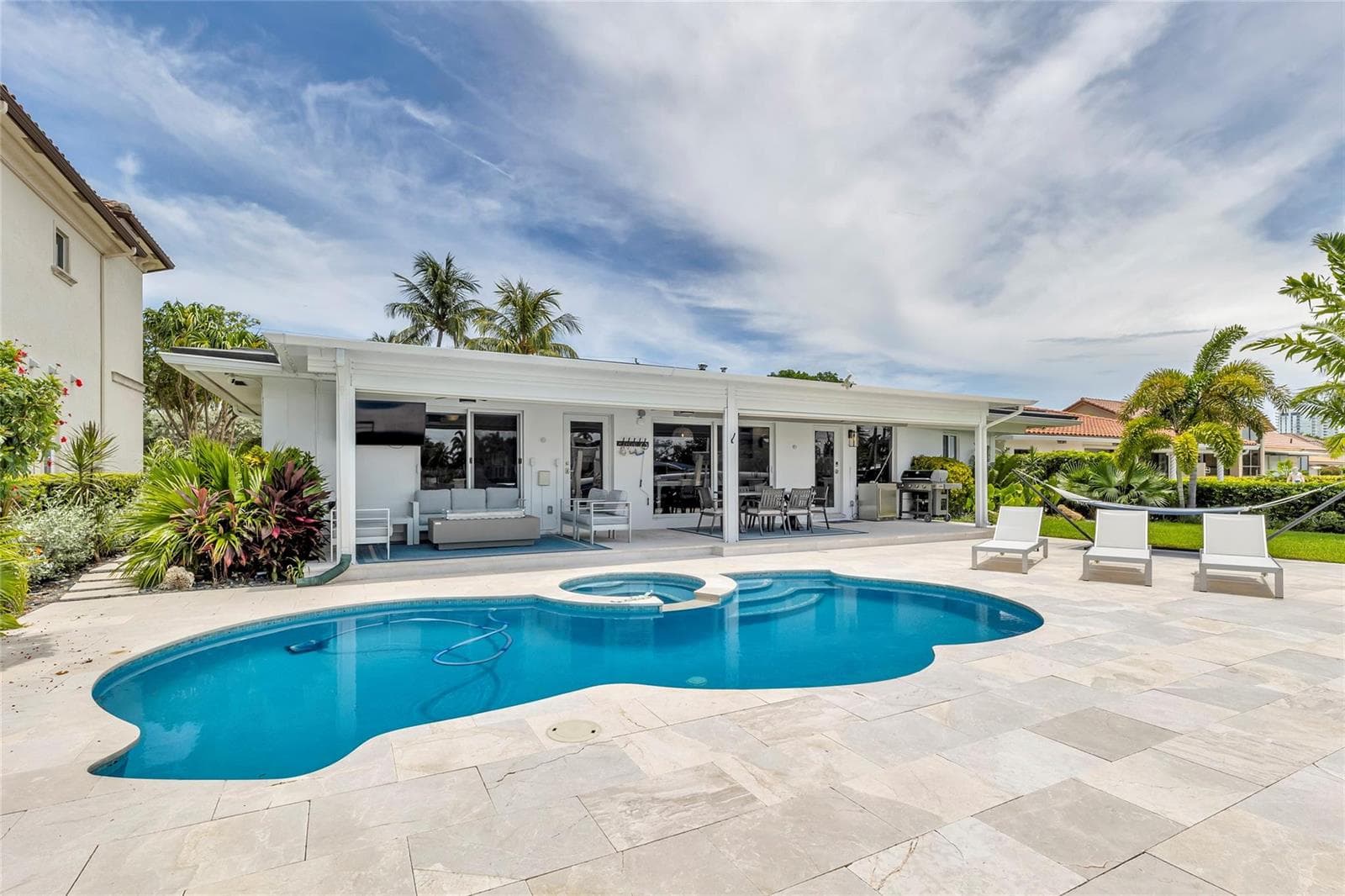 2005 N Riverside Drive, Pompano Beach, FL 33062 photo 5