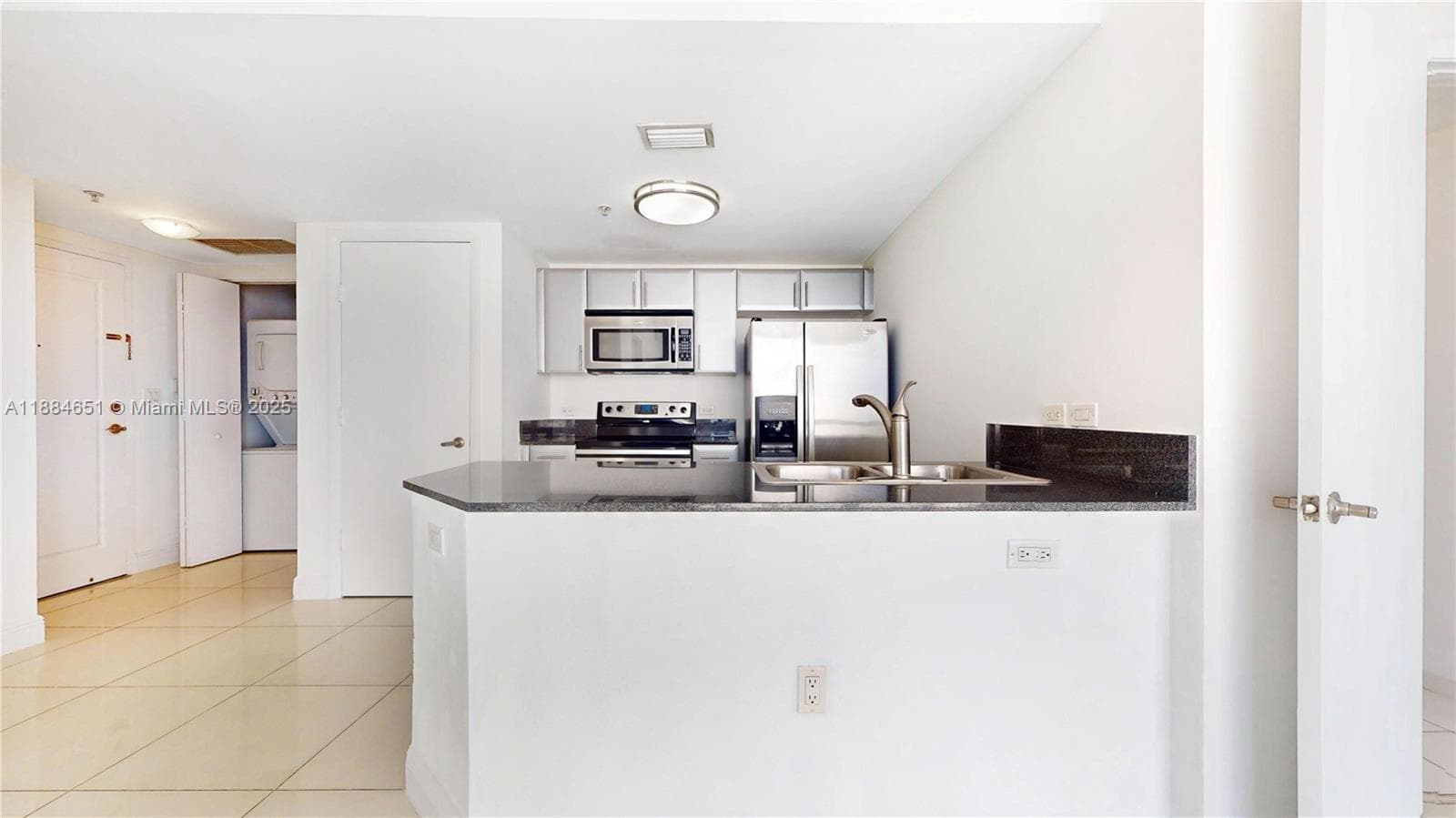 1871 NW S River Dr # 1205, Miami, FL 33125 photo 4