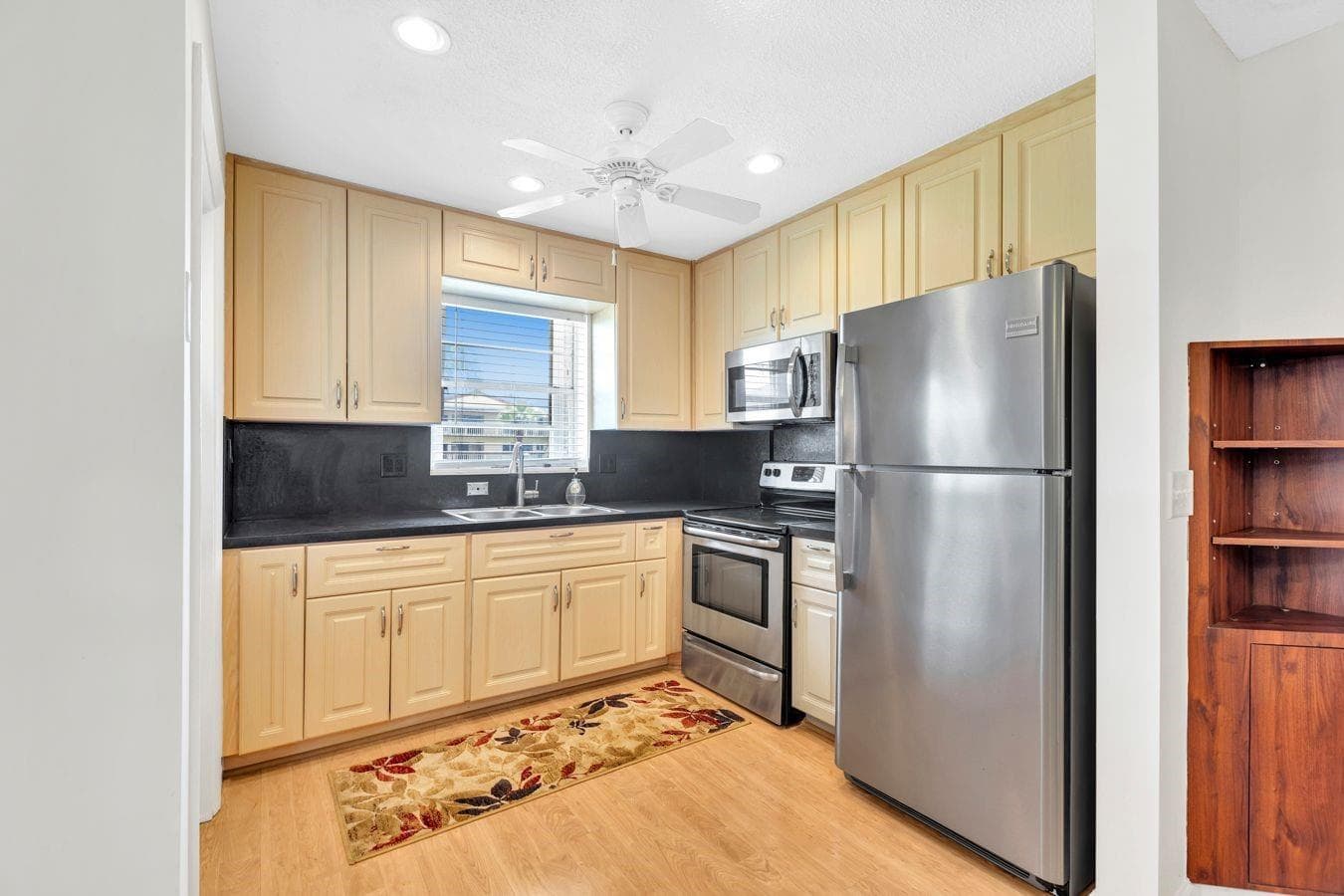 5300 Washington Street # D206, Hollywood, FL 33021 photo 3