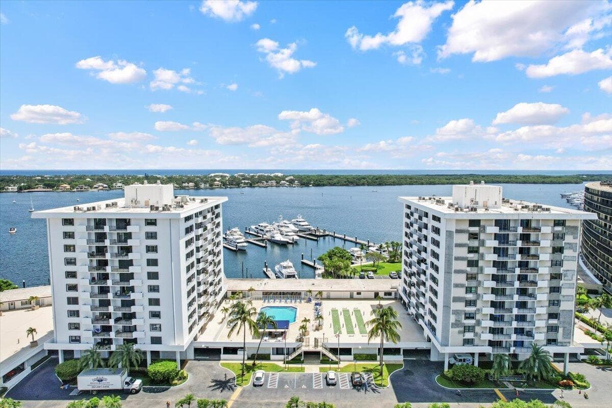 1200 Marine Way # 304, North Palm Beach, FL 33408 photo 2