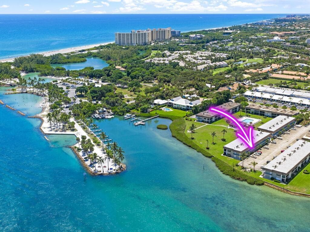 755 Saturn D205 Street # D205, Jupiter, FL 33477