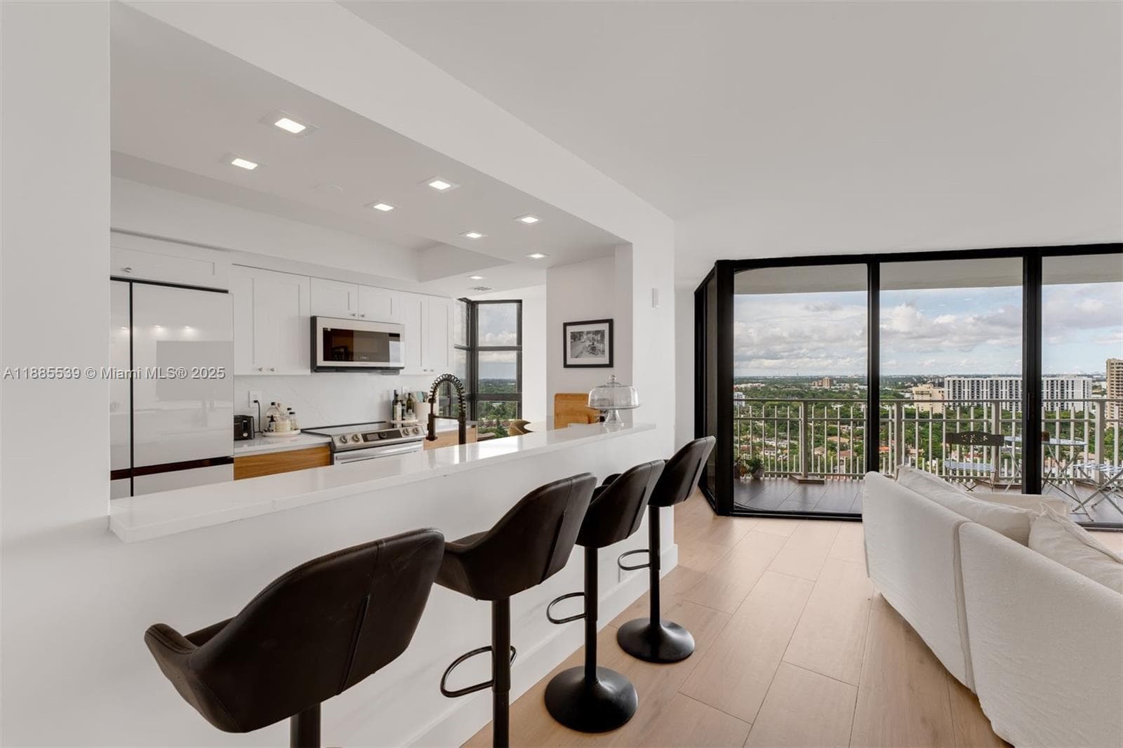 4000 Towerside Ter # 2211, Miami, FL 33138 photo 5